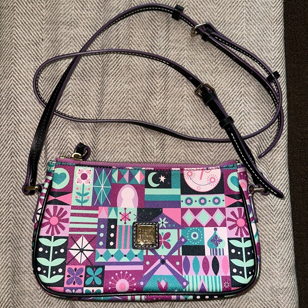 Dooney&Bourke Small World